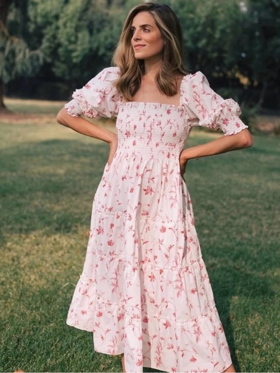 Hill House Dresses & Skirts - Hill House NWT Nesli Nap Dress in Rose Botanical